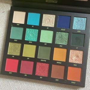 Beauty Bay Wilderness Palette (Discontinued)